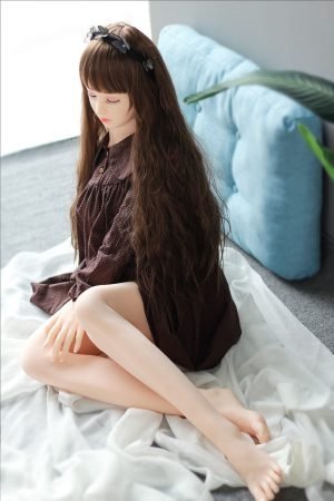 Amina - 140 cm (4,5 pés) boneca sexual asiática bonita feita de TPE