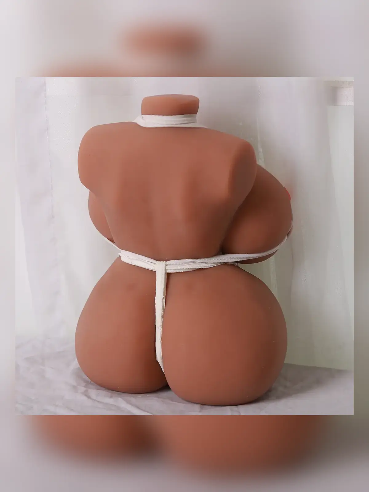 Noémia – Torso masturbador em TPE – Stock UE 1