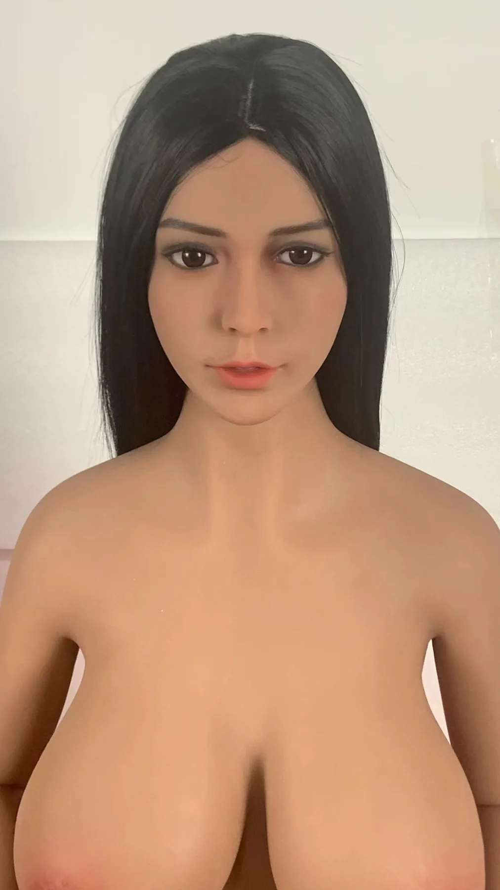 Iolanda – Boneca TPE 158 cm, copa H, rosto C15 – Stock UE 3