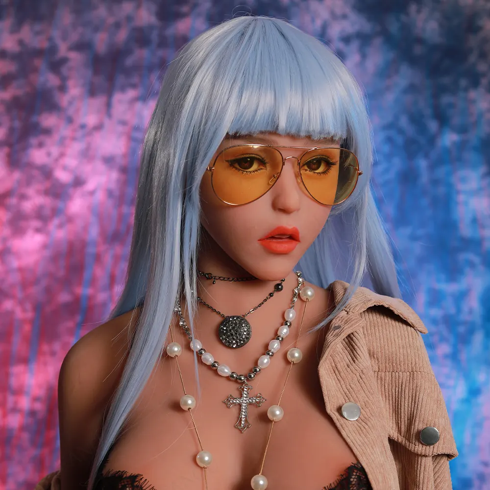 Delfina Queiroga – Boneca personalizada de 163 cm em TPE, cabeça 253 7