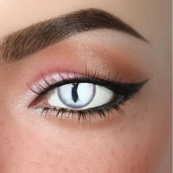 Olhos Ultra 04