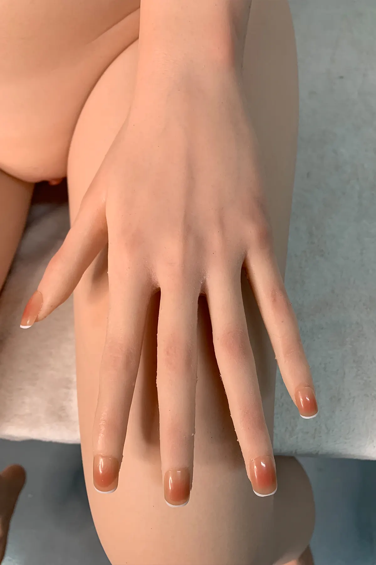 Marcelina Nóbrega – Boneca personalizada de 168 cm em silicone integral, tom natural, cabeça 178 factory reference 2