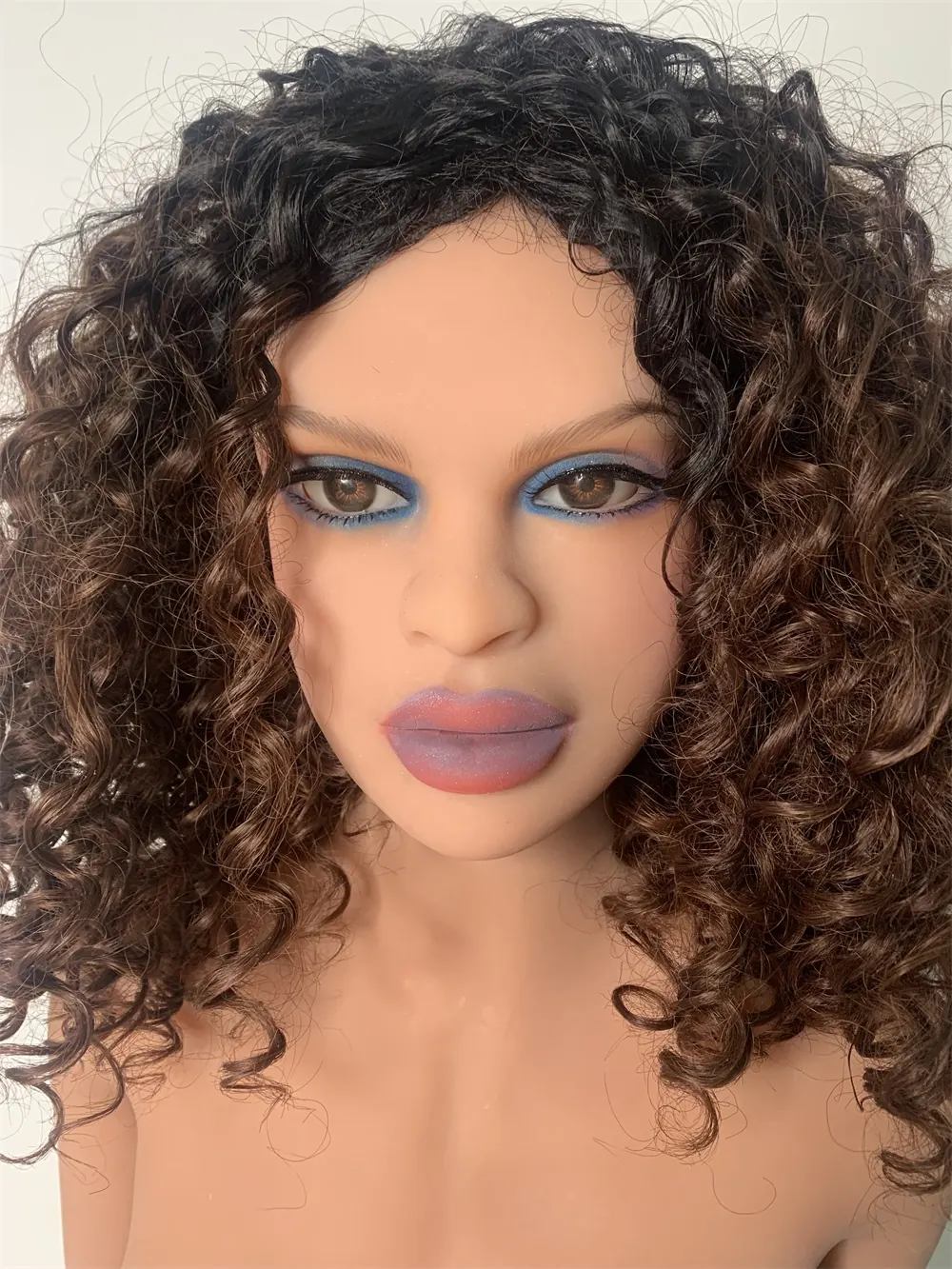 Aldaíra Monforte – Boneca personalizada de 170 cm em TPE, cabeça 074 factory reference 3