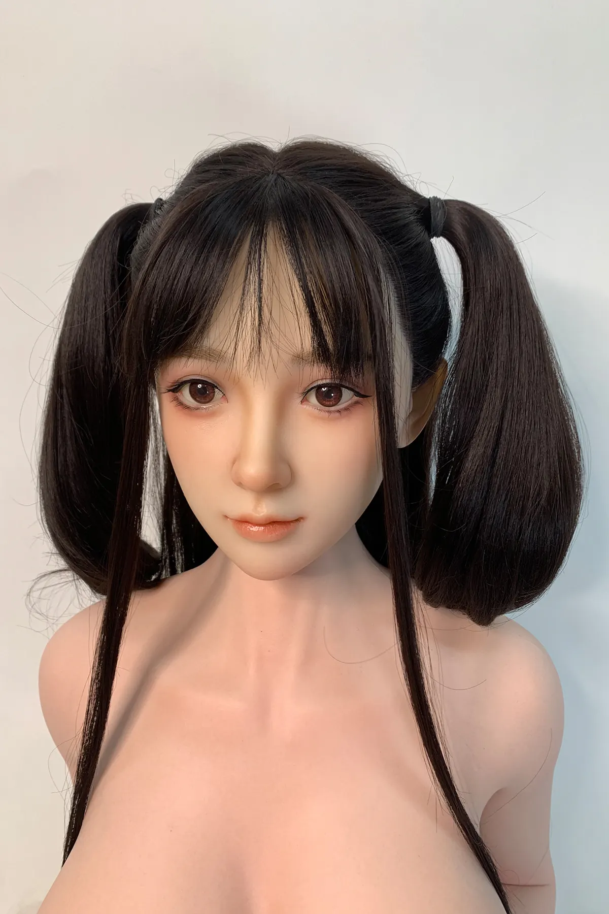 Marcelina Nóbrega – Boneca personalizada de 168 cm em silicone integral, tom natural, cabeça 178 factory reference 4