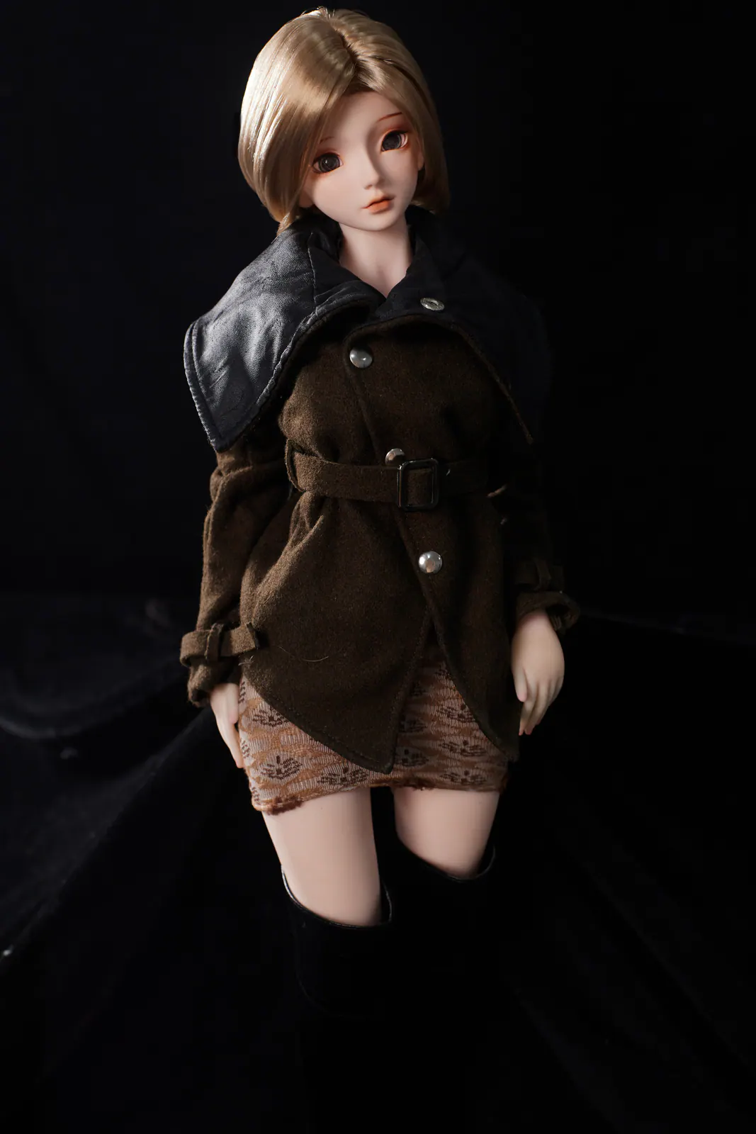 J60 Miyabi boneca Canela – vista 4