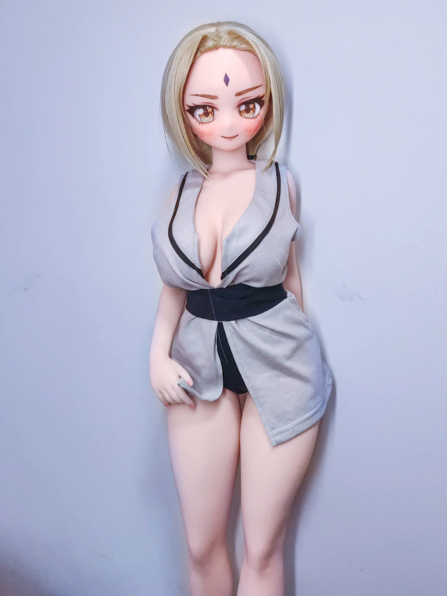 J85B Reyna boneca Canela – vista 2