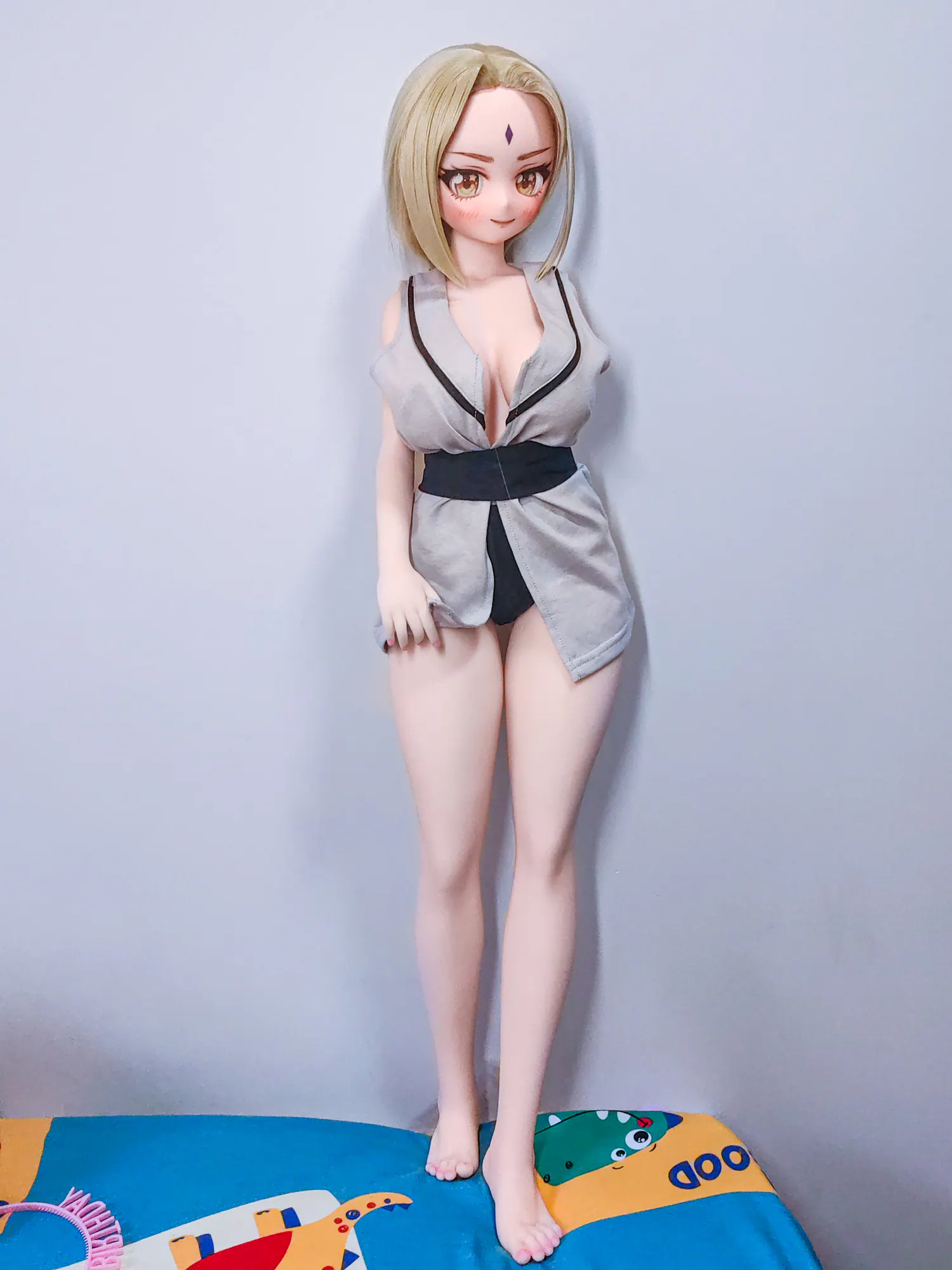 J85B Reyna boneca Canela – vista 3