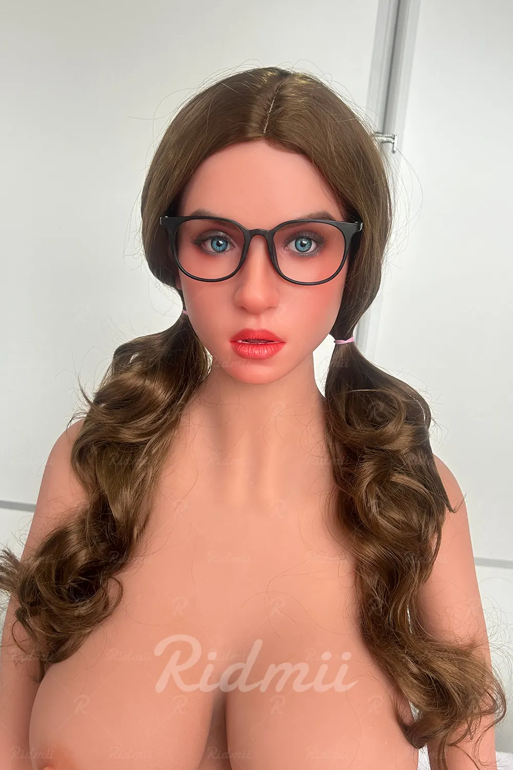 Jess – Boneca RIDMII com mandíbula móvel ROS em TPE de 161 cm – Por encomenda factory reference 1
