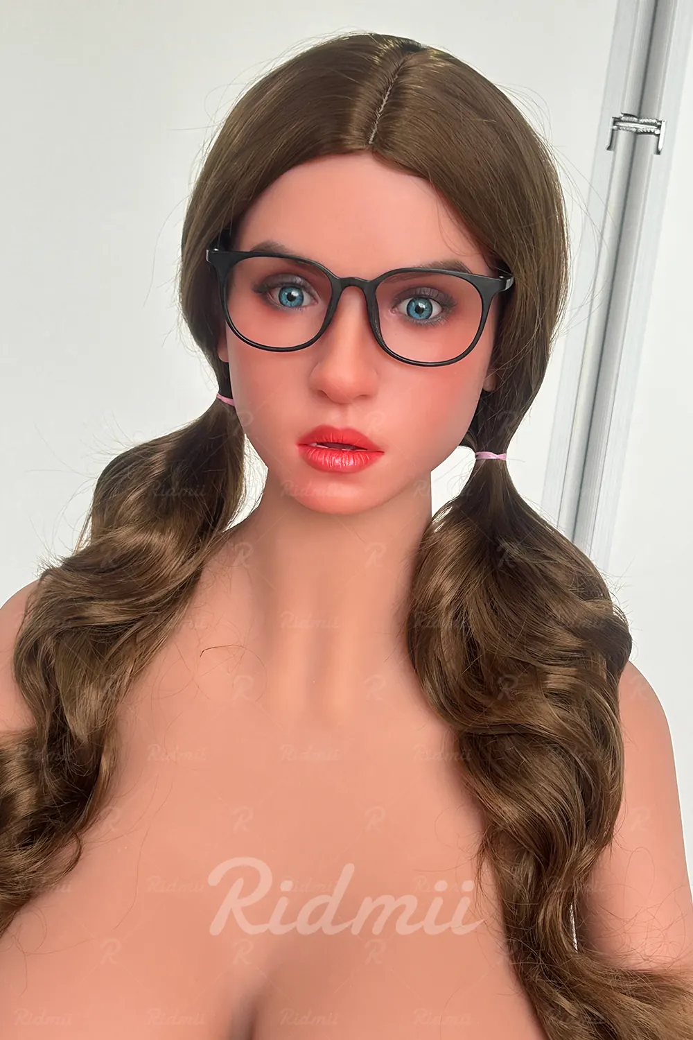Jess – Boneca RIDMII com mandíbula móvel ROS em TPE de 161 cm – Por encomenda factory reference 3