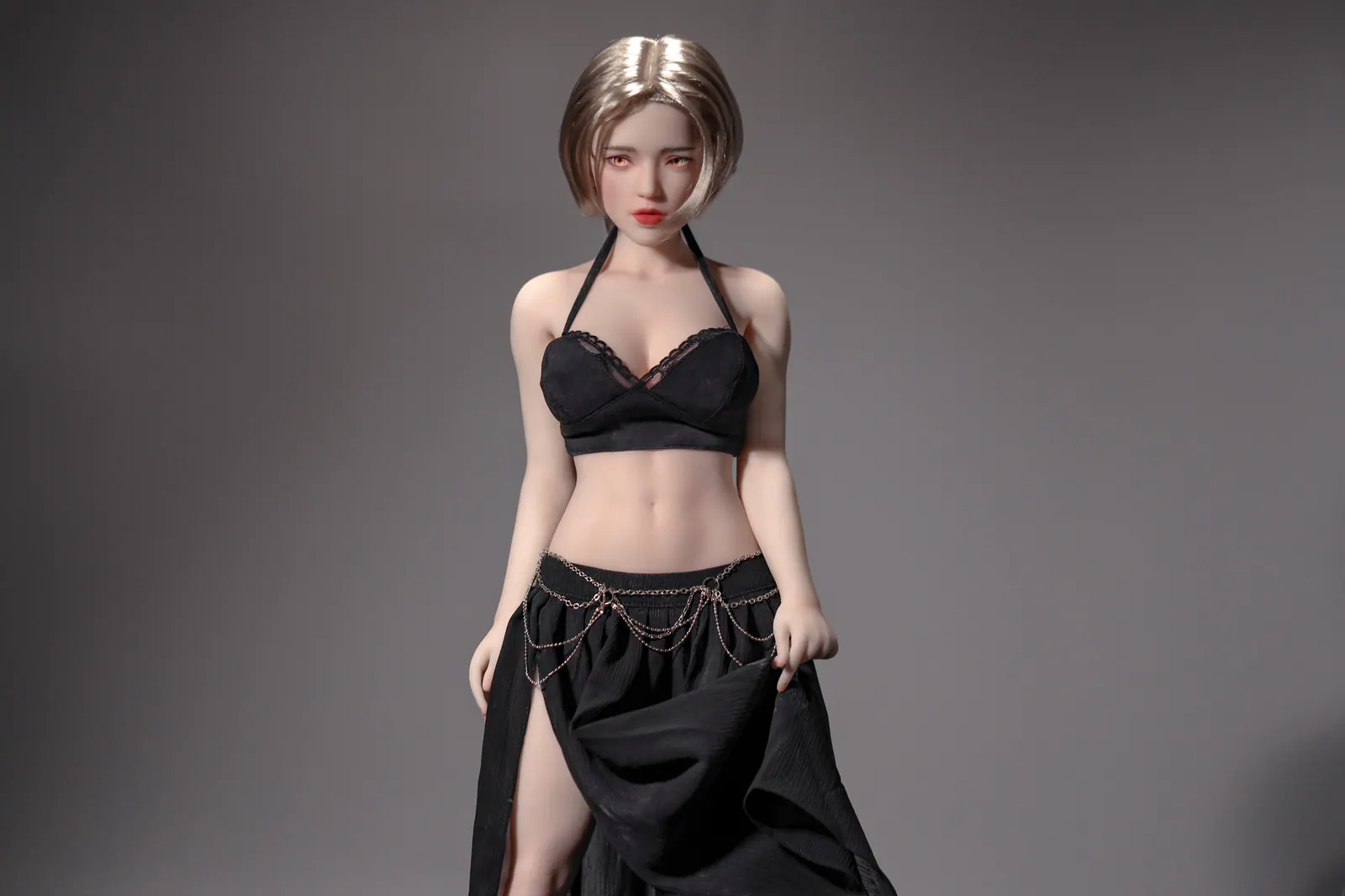 Si60cm L Georgia Cinnamon silicone doll view 6