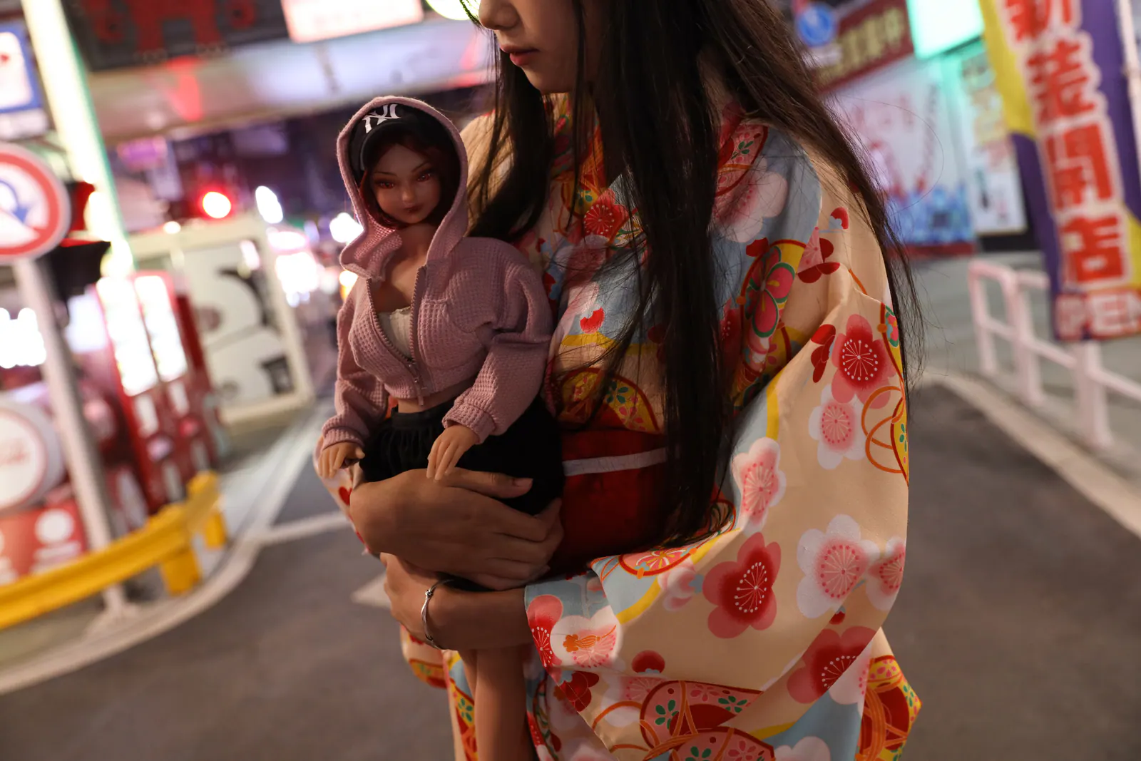 Si60cm L Masami Suntan silicone doll view 4