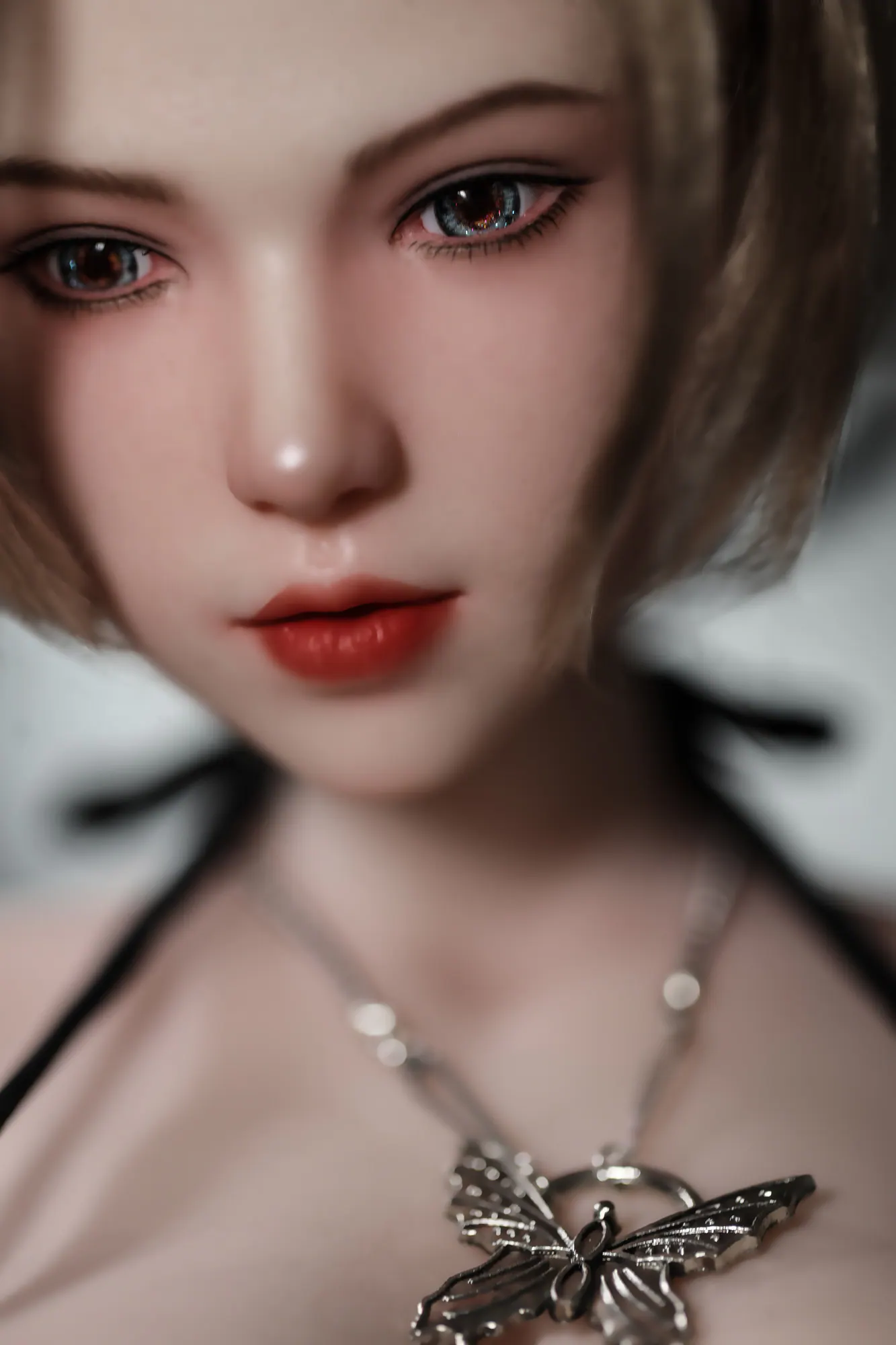 Si60cm XL Chace Cinnamon silicone doll view 8